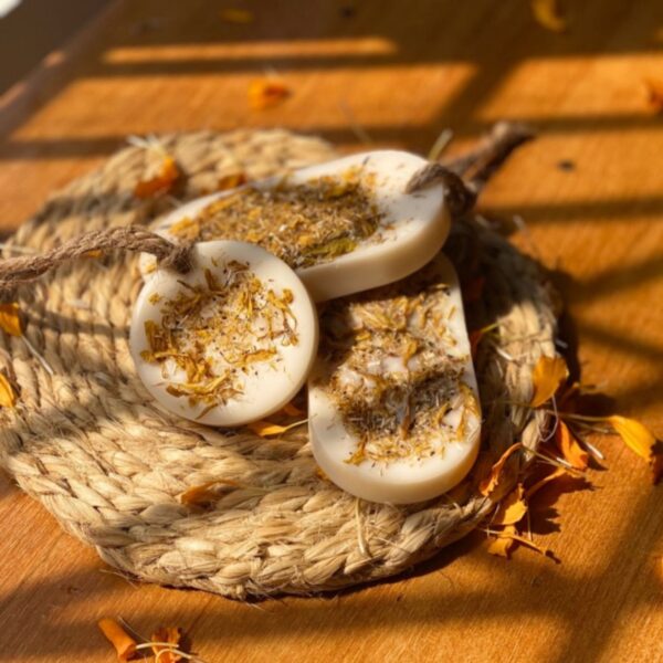 Oud & Amber Air Freshener| Pure Soy Wax Sachet