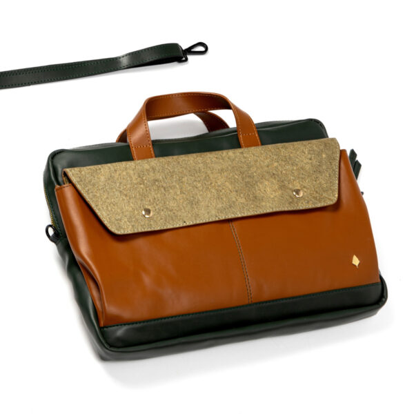 Willow Vegan Leather Laptop Sleeve - Tan - Image 4