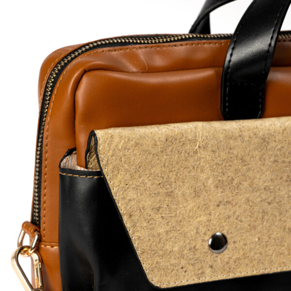 Willow Vegan Leather Laptop Sleeve - Black - Image 4