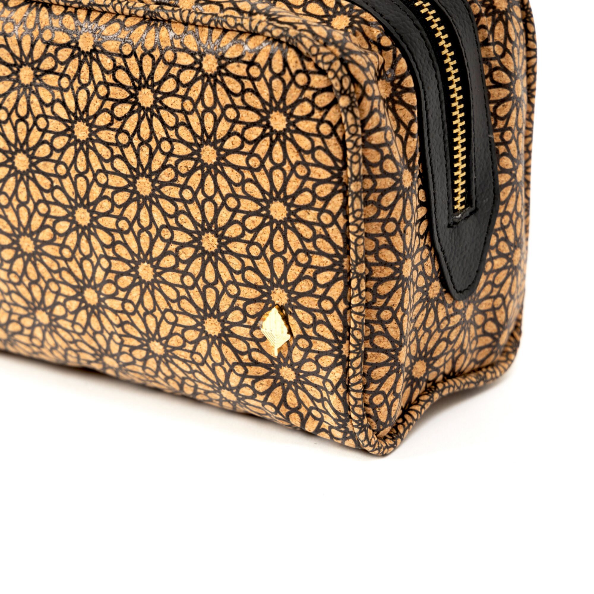 Green Hermitage Utility Kit | Vegan Leather & Cork Printing, Zip Closure (Black) - Image 4
