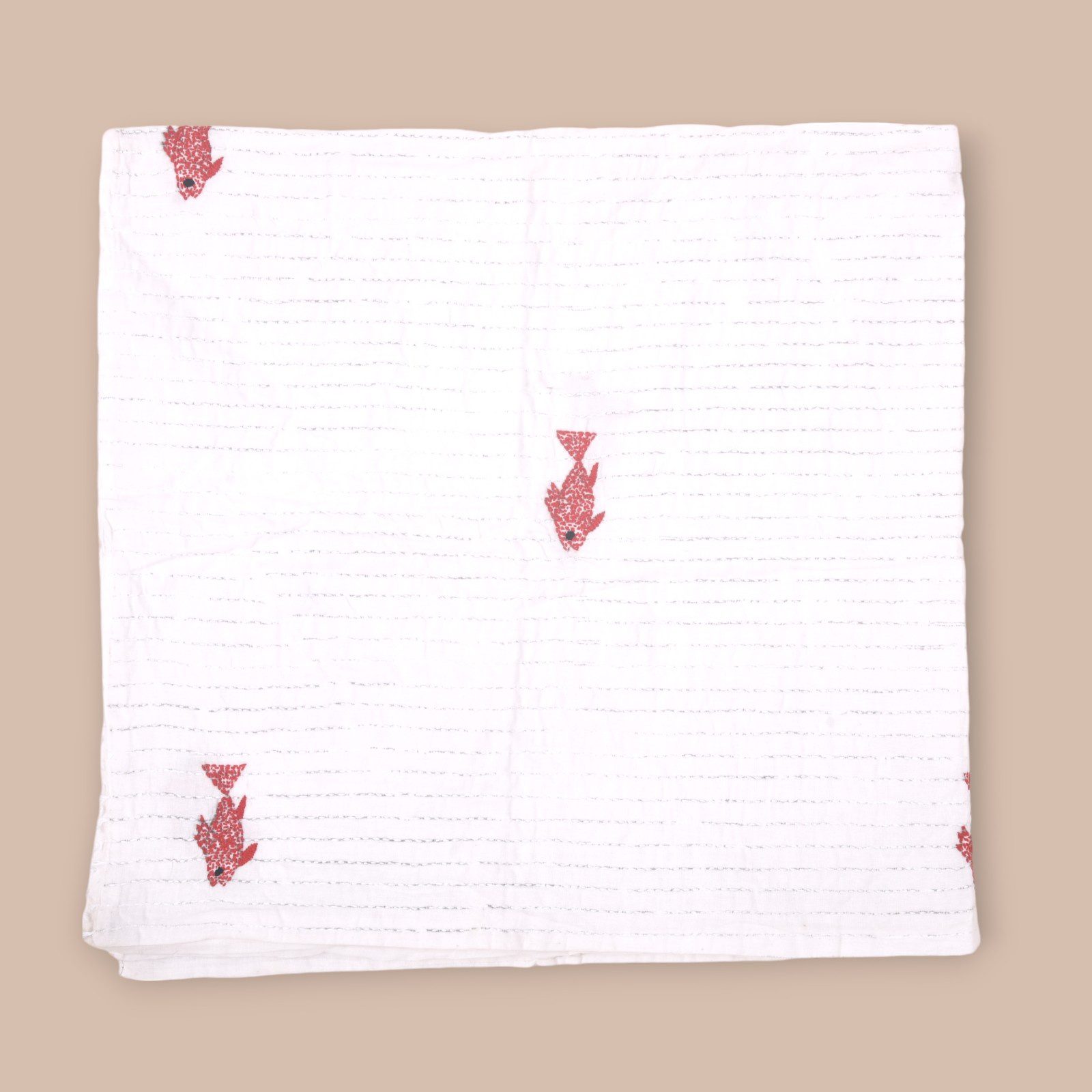 Fish Design Hand Embroidered Mulmul Nakshi Kantha - Image 4