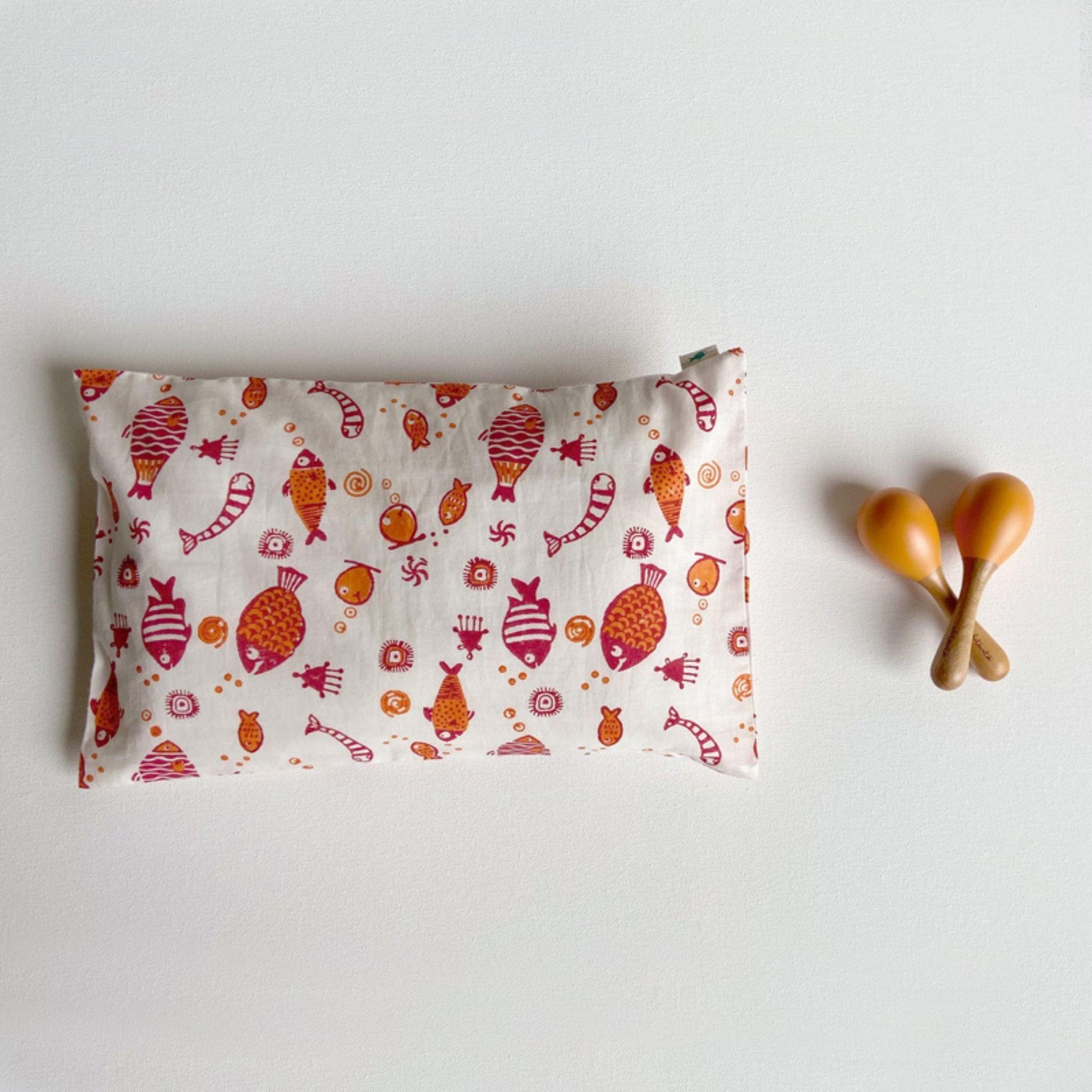 WHITEWATER KIDS GIFT SET - ORGANIC FISH PRINT KAPOK PILLOW + MARACAS